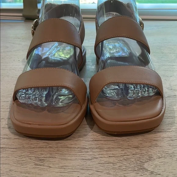 New Steve Madden Tan “Ethos” Sandals. Size 7. - Picture 5 of 12